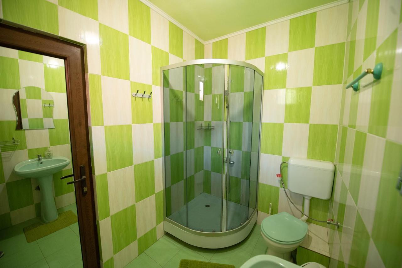 Dupa Apa La Razvan Sighetu Marmatiei Exterior photo